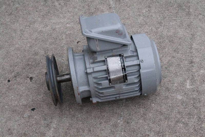 Motor