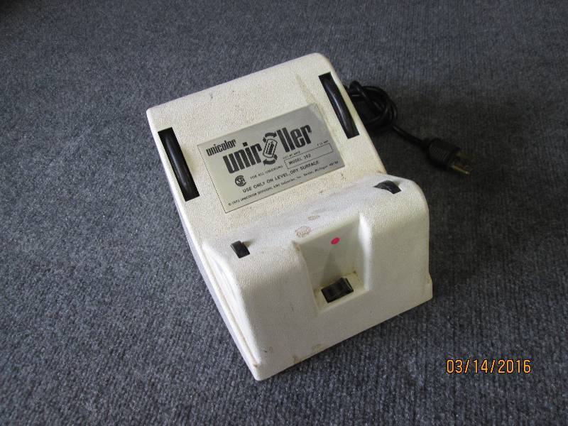 lot 15 image: Unicolor uniroller model 352 for al...