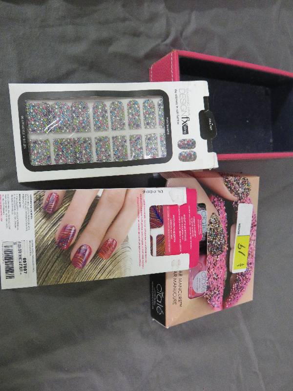 Manicure lots