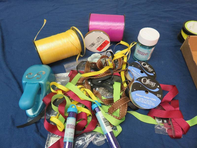 Scrapbooking lot