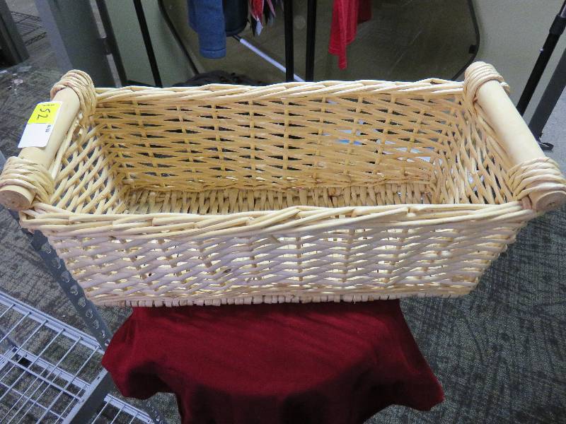 Wicker basket