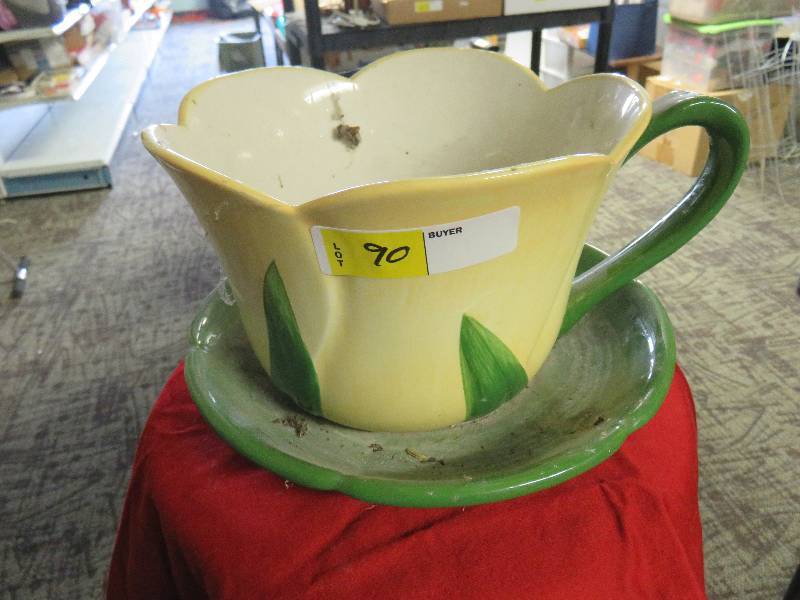 flower pot