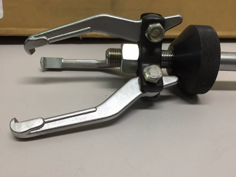 lot 9 image: S-K SLIDE HAMMERPULLER