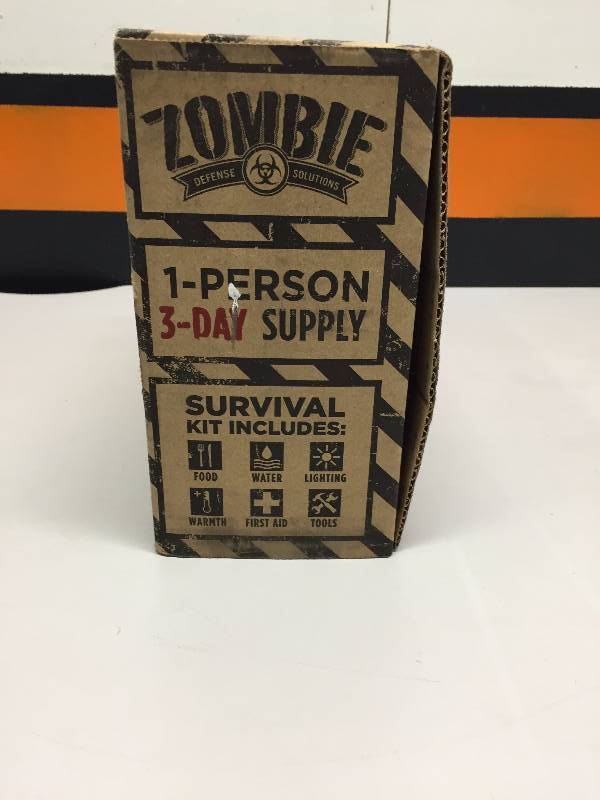 lot 24 image: ZOMBIE 3 DAY SURVIVAL KIT