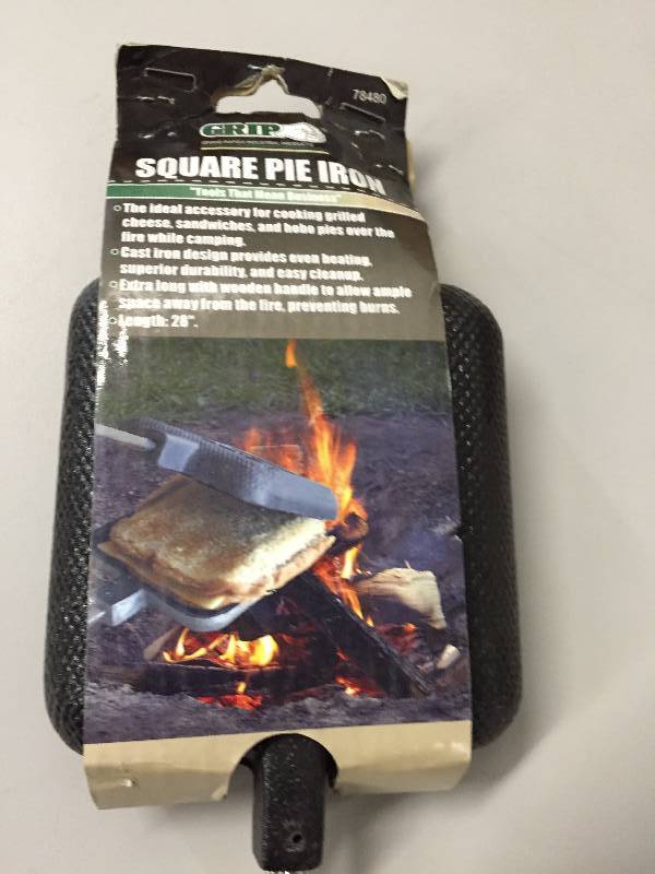 lot 70 image: GRIP SQUARE PIE IRON