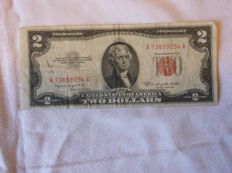 Red Seal 2 Dollar Bill