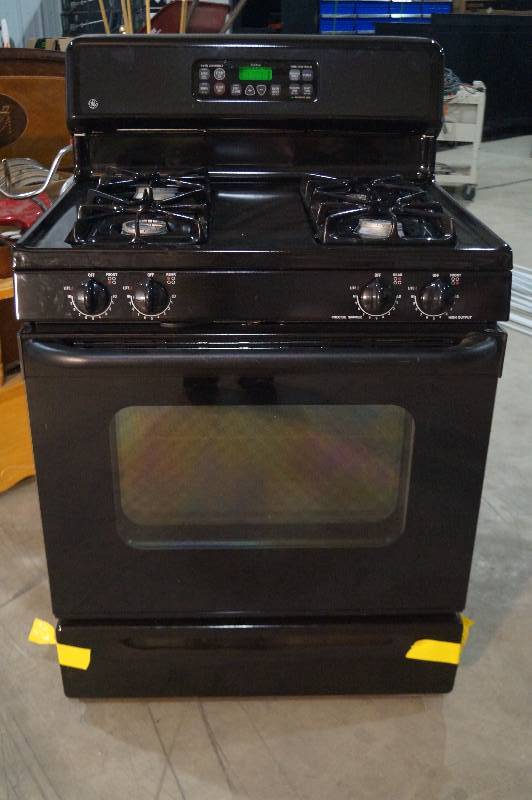 GE Gas Stove