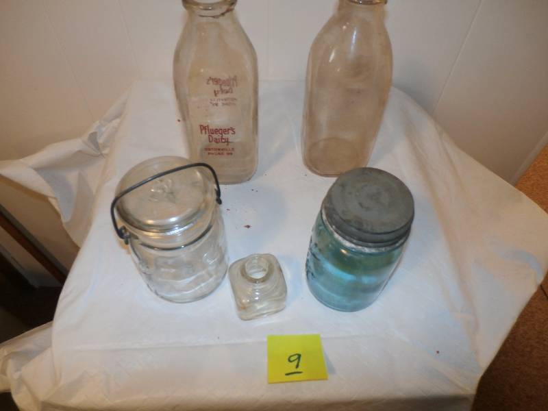 Pfluegers Dairy Ortonville milk bottlejars bottles.