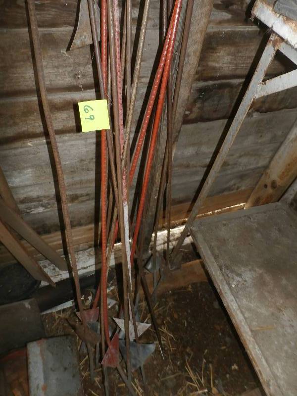 electric fence posts