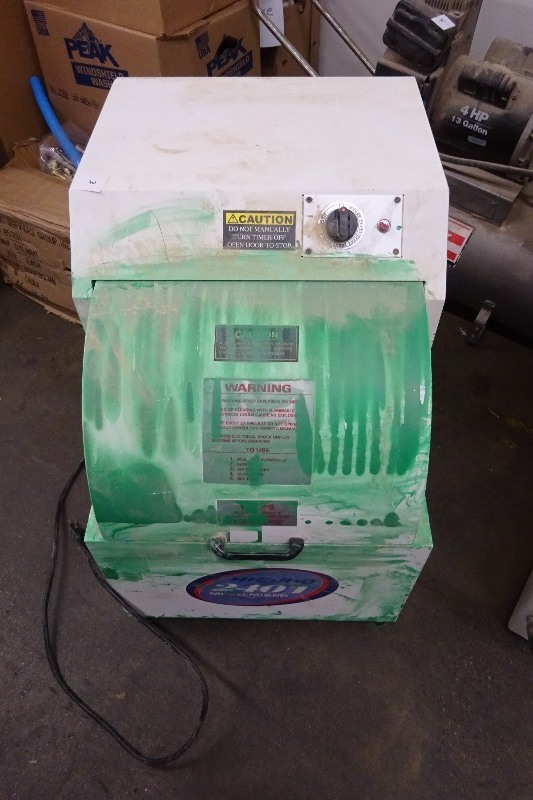 lot 3 image: Hero 2401 Multimixer