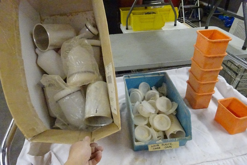 lot 66 image: Paint sprayer containers