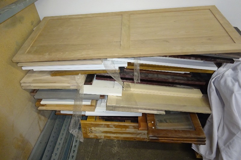 lot 77 image: Cabinet doors