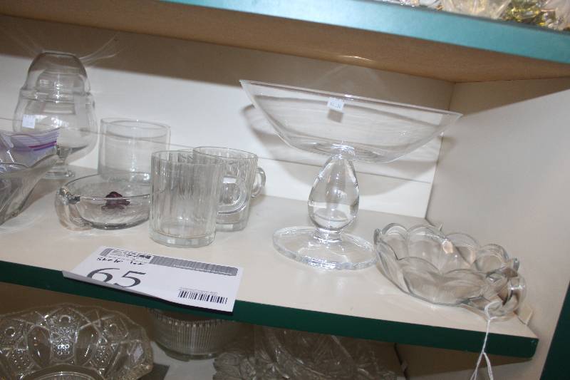 lot 65 image: Shelf Lot of Miscellaneous Glassware
