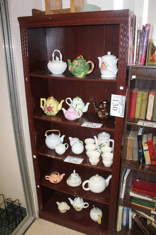 lot 130 image: 5-Shelf Bookcase, Contents Not Included