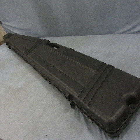 lot 14 image: Field Locker Gun Case