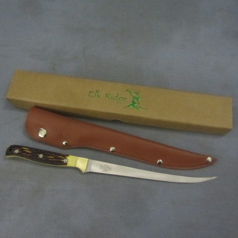 lot 63 image: Elk Ridge Co. Filet Knife