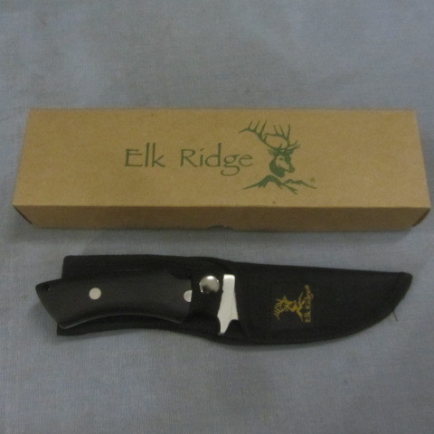 lot 64 image: Elk Ridge Gut Hook Knife - Burlwood