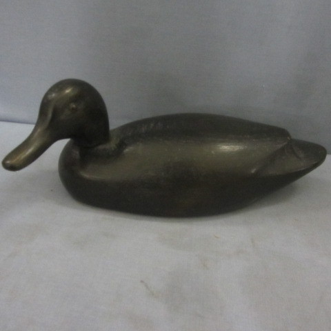 lot 75 image: Gene Leet Duck Decoy