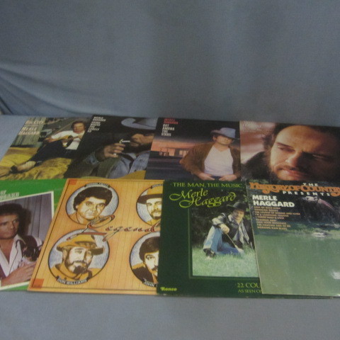lot 89 image: Merle Haggard Albums