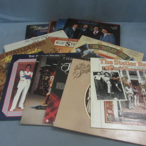 lot 92 image: Statler Brothers Albums