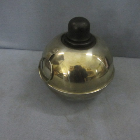 lot 96 image: Smudge Pot