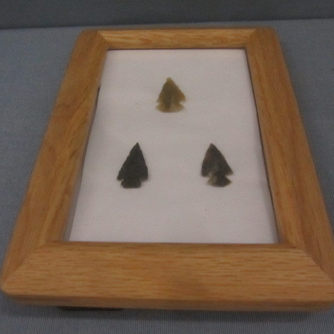 lot 134 image: Arrowheads