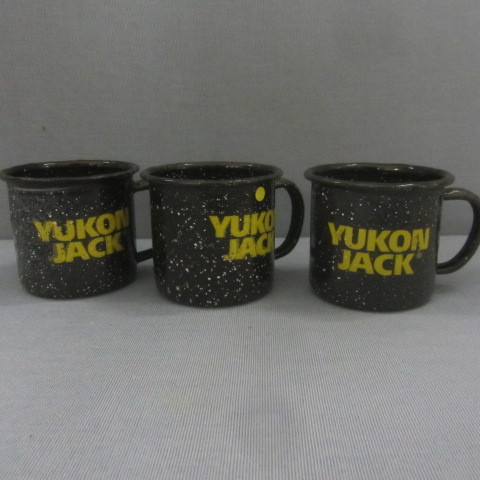 lot 147 image: Yukon Jack Shot Cups