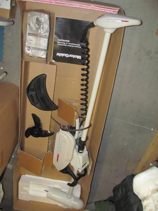 lot 1 image: Trolling Motor