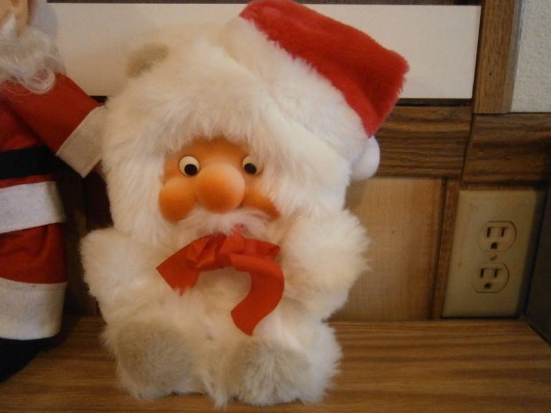 Santa & Ms Clause Dolls and Frosty