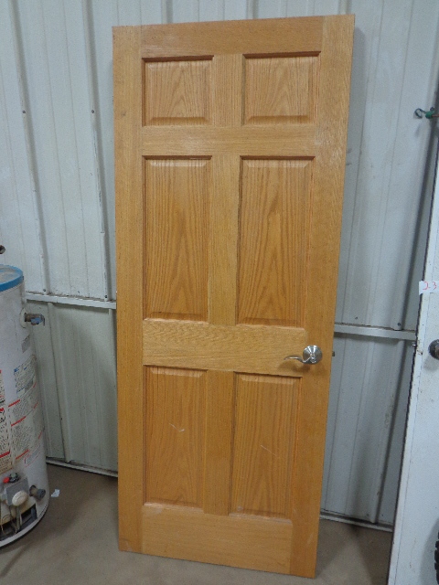 lot 21 image: Oak Door