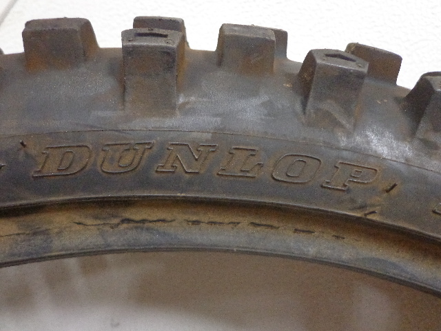 lot 22 image: Dunlop Sports D739 FA Tire