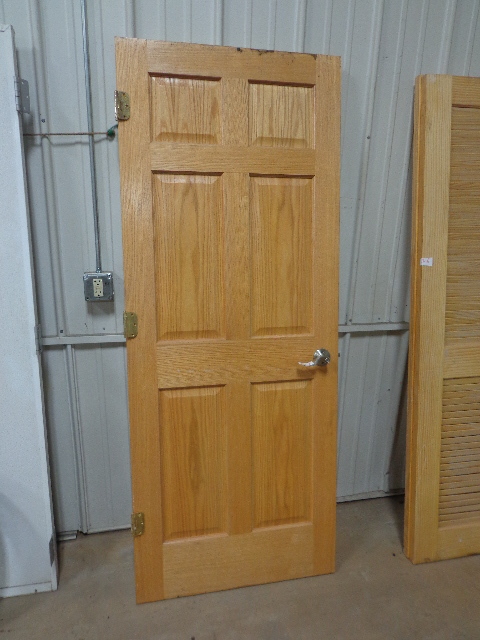 lot 24 image: Oak Door