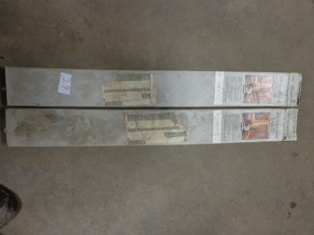 lot 29 image: 2 Vinyl Blinds