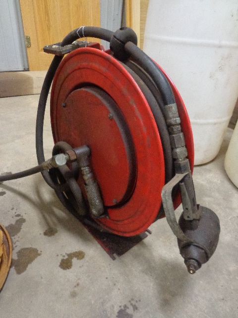 lot 34 image: Hose Reel