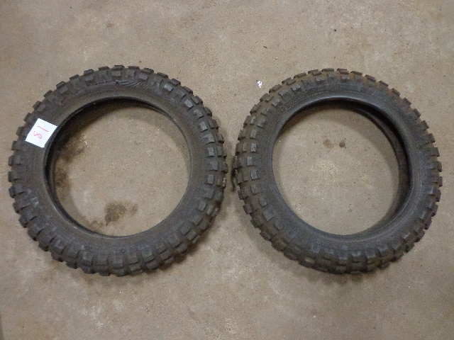 lot 81 image: Cheng Shin 2.5-10 Tires