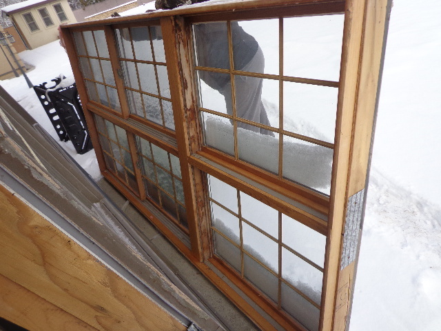 lot 7 image: Anderson Window