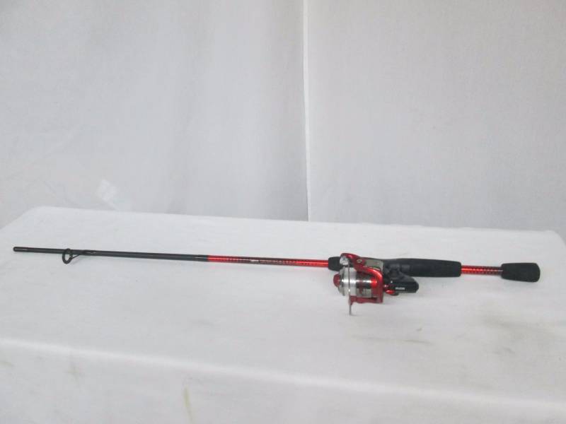 lot 24 image: Shakespeare Reverb Fishing RodReel