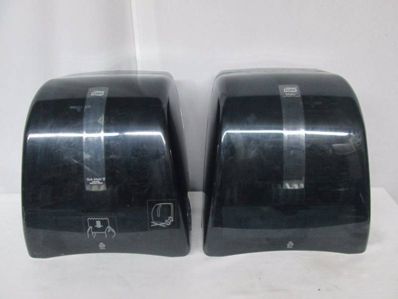 lot 17 image: Tork Paper Towel Dispensers