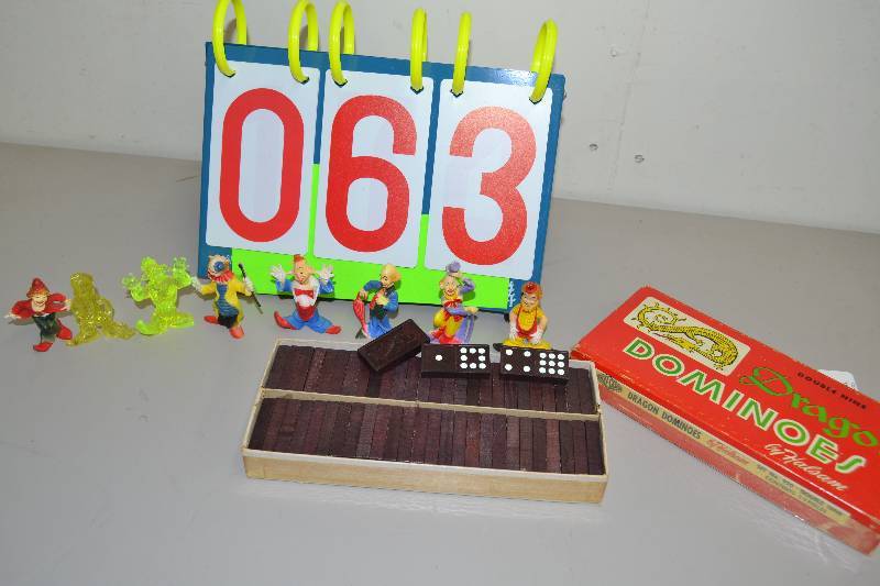 lot 63 image: Vintage Misc