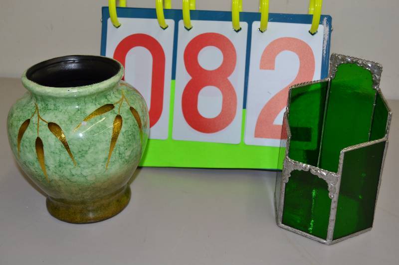 lot 82 image: Misc items