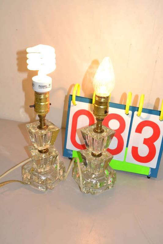 lot 83 image: Lamps