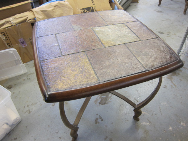 Accent Table