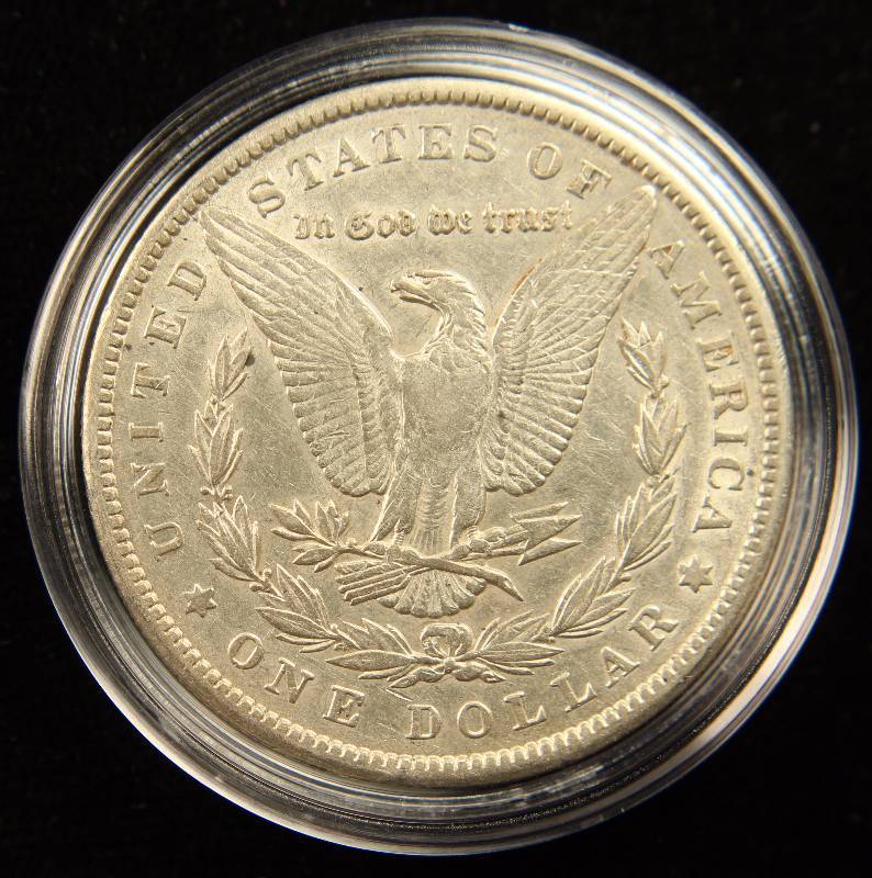 1900 MORGAN SILVER DOLLAR XF IN AIRTITE HOLDER