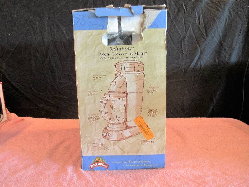 lot 13 image: Margaritaville Frozen Concoction Maker