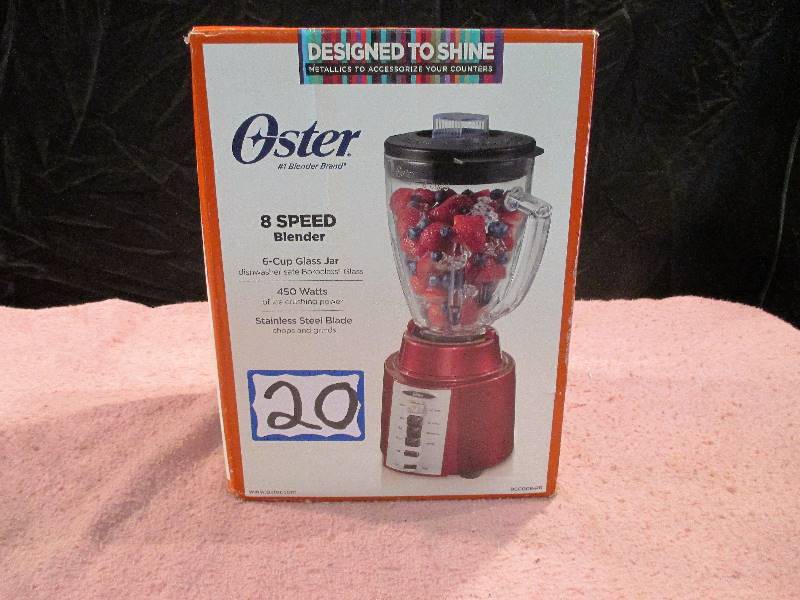 lot 20 image: Oster 8 Speed Blender