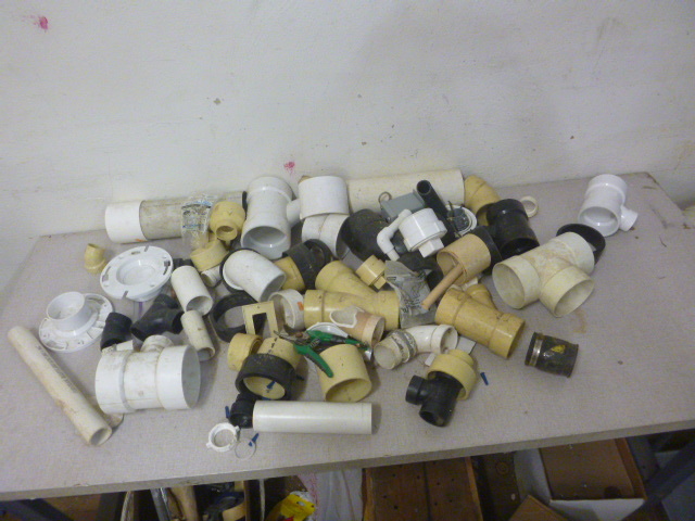 lot 29 image: Miscellaneous PVC Fittings