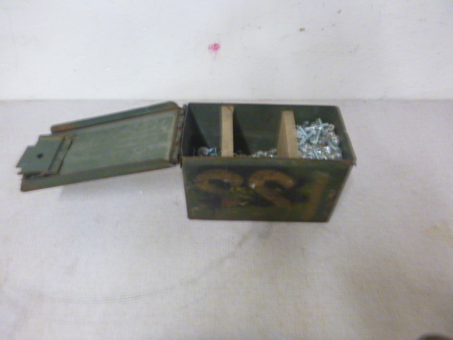 lot 90 image: Ammo Box