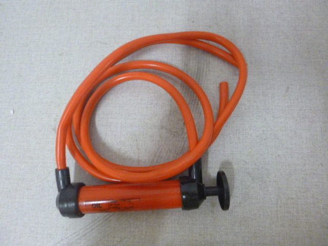 lot 91 image: Hand Oil Pump