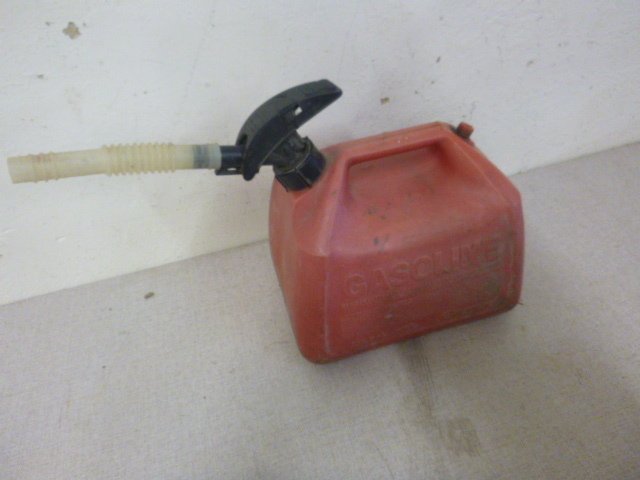 lot 131 image: Gas Can