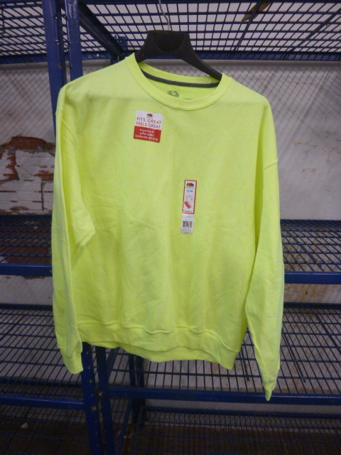 lot 142 image: New Fruit of the Loom Sweat Shirt